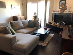 1808 Manning Ave, Unit 302 in Los Angeles, CA - Foto de edificio - Building Photo