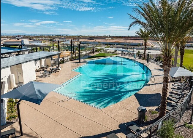 1235 W Sparrow Dr in Queen Creek, AZ - Building Photo - Building Photo