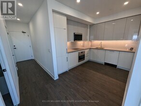 2489-2489 Taunton Rd in Oakville, ON - Building Photo - Building Photo