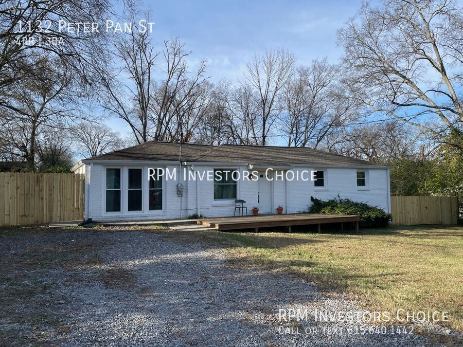 1132 Peter Pan St in Nashville, TN - Building Photo