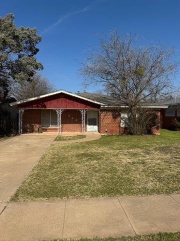 624 E North 16th St in Abilene, TX - Foto de edificio - Building Photo