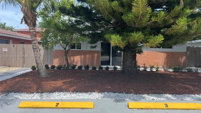 property at 226 NE 25th Ave