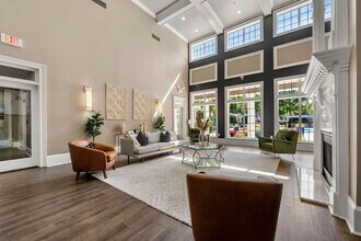 Rutherford Glen in Atlanta, GA - Foto de edificio - Interior Photo