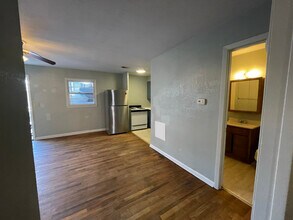 414 E Madison St in Pittsburg, KS - Building Photo - Building Photo