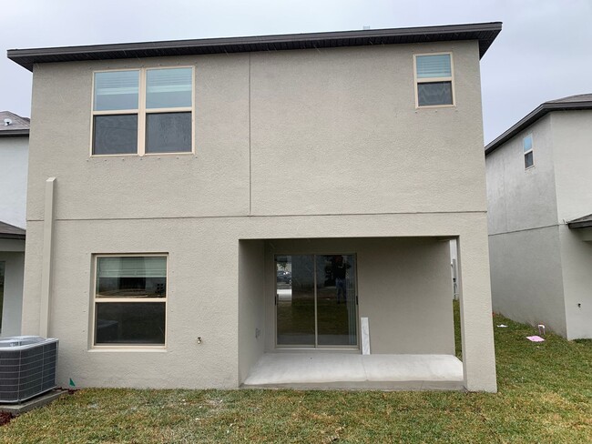 5004 Wild Senna Blvd in Tampa, FL - Building Photo - Building Photo