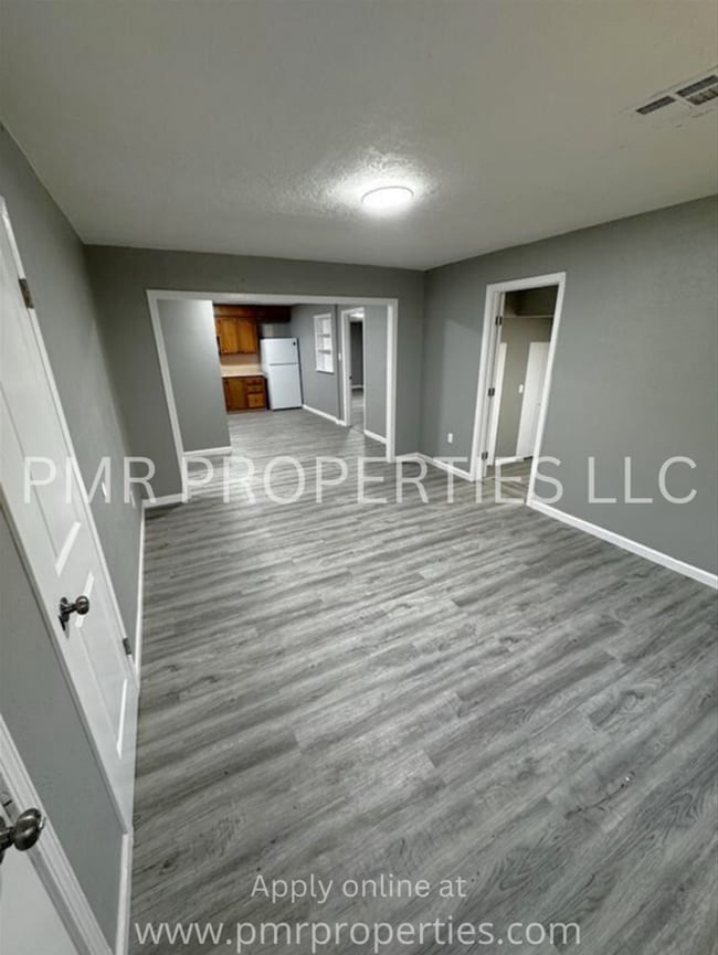 1804 NW Kingsbury Ave in Lawton, OK - Building Photo - Building Photo
