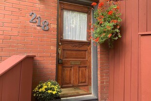 218 De Grassi St in Toronto, ON - Building Photo