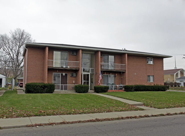 Woodall Apartments in Dayton, OH - Building Photo - Building Photo