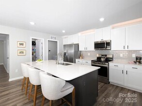 2796 Legacy Rdg Ln in Catawba, NC - Building Photo - Building Photo