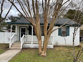 824 White Oak Dr in Charleston, SC - Building Photo - Building Photo
