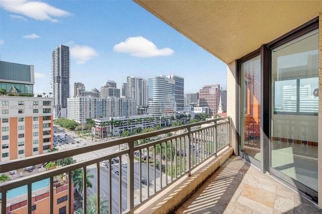 property at 110 N Federal Hwy