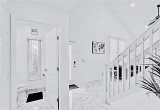 128 Royal Pine Cir N in Royal Palm Beach, FL - Foto de edificio - Building Photo
