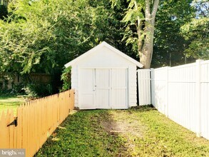306 Locust Terrace in Salisbury, MD - Building Photo - Building Photo