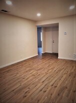 616 Toledo Dr in Hemet, CA - Building Photo