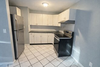 4 Universal St in Framingham, MA - Building Photo - Building Photo