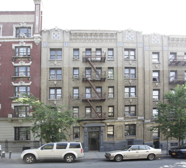 505 W 187th St in New York, NY - Building Photo - Building Photo