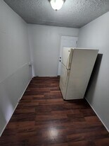 26 Green St in Pleasantville, NJ - Building Photo