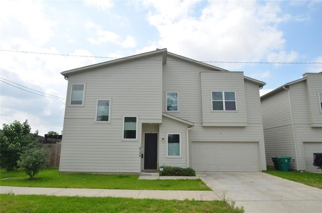 property at 6708 Arapahoe St