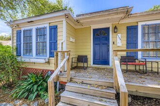 1705 Kerr St in Austin, TX - Building Photo - Building Photo