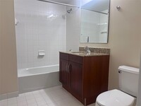 7275 SW 90th Way, Unit G209 in Kendall, FL - Building Photo - Building Photo