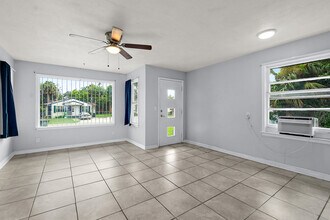 626 Magnolia Ave in Daytona Beach, FL - Building Photo - Building Photo