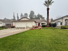 3809 Burnaby Dr in Bakersfield, CA - Building Photo