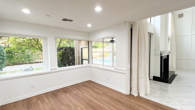 property at 372 Robbins Dr