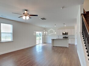 104 Garrison Grv Ct in Mooresville, NC - Foto de edificio - Building Photo