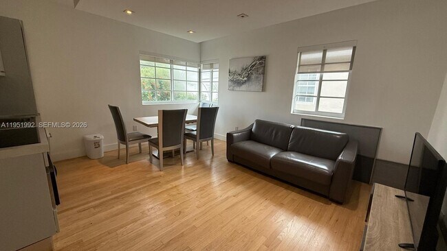 600 15th St in Miami Beach, FL - Foto de edificio - Building Photo