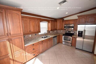5636 American Cir in Delray Beach, FL - Building Photo - Building Photo