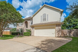 15603 Mustang Island Dr in Sugar Land, TX - Building Photo - Building Photo