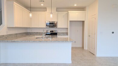 7731 Deer Mouse Wy in Sacramento, CA - Building Photo - Building Photo