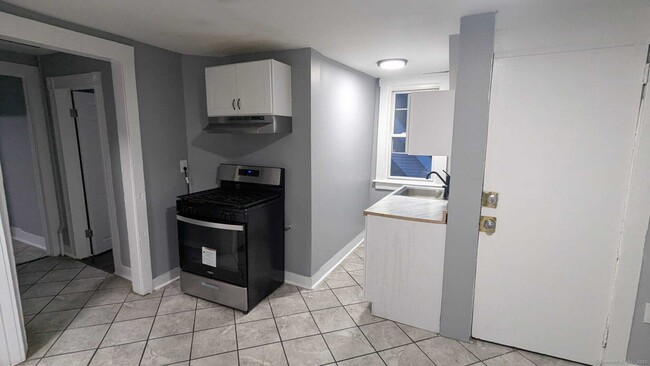 117 Clay St-Unit -3 in New Haven, CT - Building Photo - Building Photo