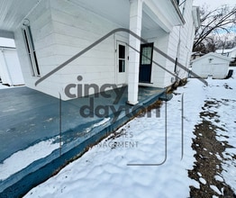 110 N River St in Franklin, OH - Building Photo - Building Photo