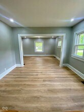 4561 Winthrop Ave in Indianapolis, IN - Building Photo - Building Photo