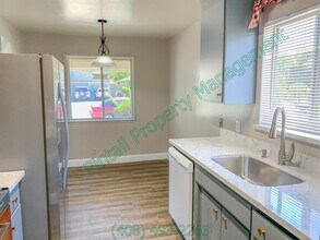 817 Harrison St in Santa Clara, CA - Building Photo - Building Photo