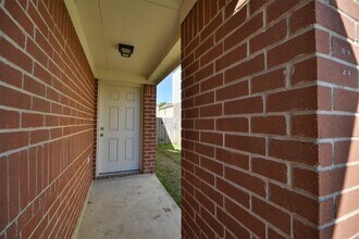4819 Dappled Grove Trail in Humble, TX - Foto de edificio - Building Photo