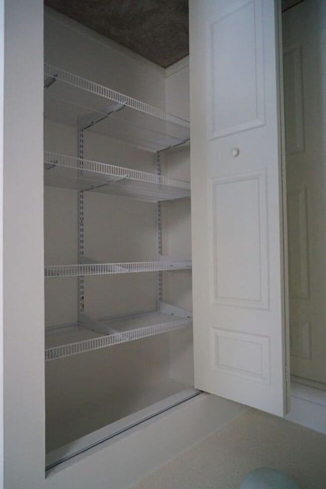 property at 803 Stratford Dr