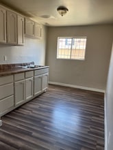 517 W 84th St, Unit 3 in Los Angeles, CA - Building Photo - Building Photo