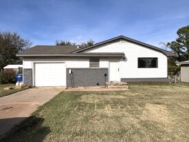 1618 E 3rd Ave in Stillwater, OK - Building Photo