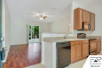 7 Blackwell Pl in Palm Coast, FL - Building Photo - Building Photo