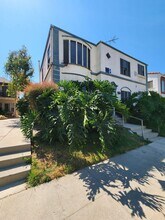 337 N Gardner St in Los Angeles, CA - Building Photo - Building Photo