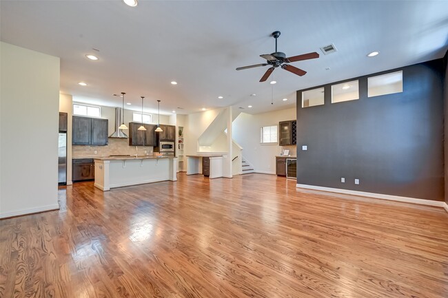 property at 5211 Eigel St