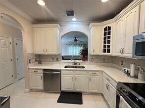 8929 Silk Bay Pl in Orlando, FL - Building Photo - Building Photo