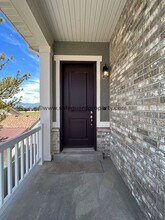 7463 S Moro Rock Ln in West Jordan, UT - Building Photo - Building Photo