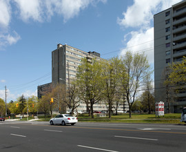 Sheppard Victoria Park in Toronto, ON - Building Photo - Building Photo