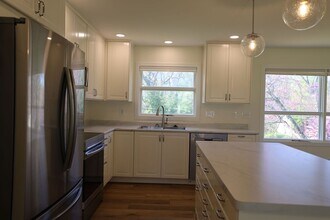 3925 W Walnut Leaf Dr in Bloomington, IN - Building Photo - Building Photo