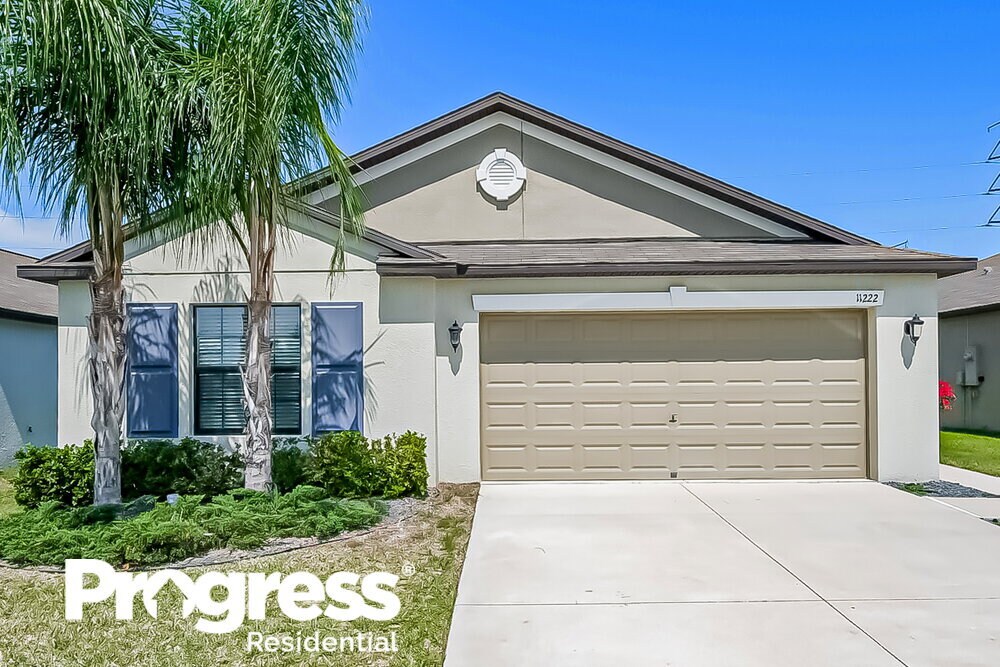 11222 Leland Groves Dr in Riverview, FL - Building Photo