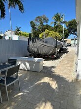 11 Mockingbird Rd in Key Largo, FL - Building Photo - Building Photo