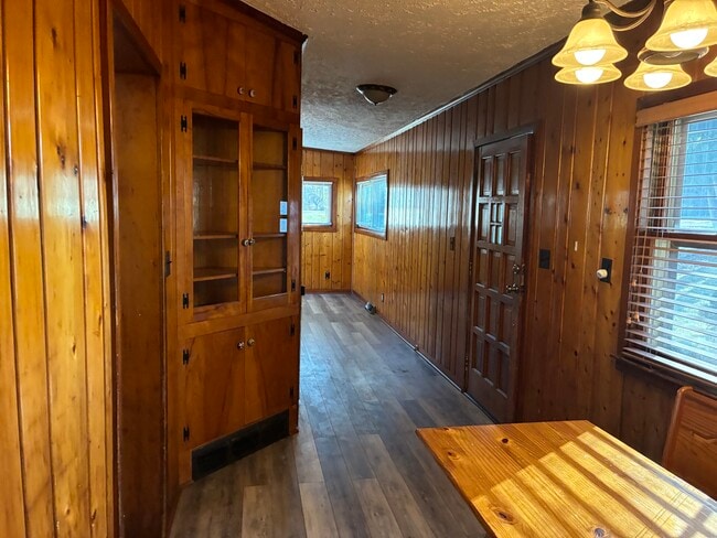 2300 Midvale Ave in Ypsilanti, MI - Building Photo - Building Photo